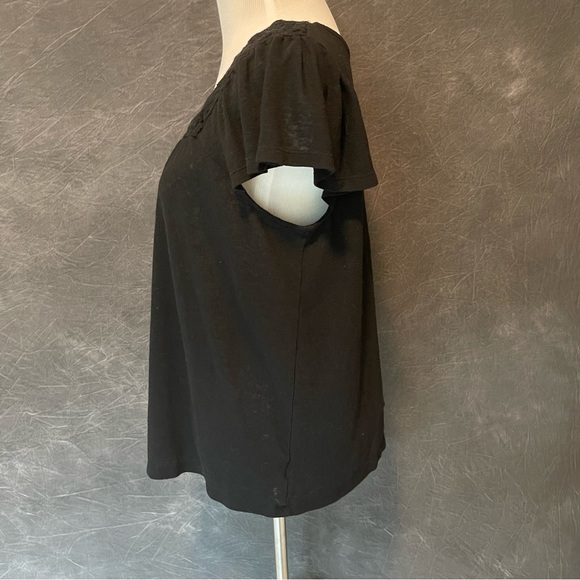 Old Navy Flutter Sleeve Shirt - Picture 3 of 9